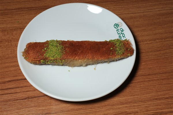 Sütlü Fıstıklı Kadayıf